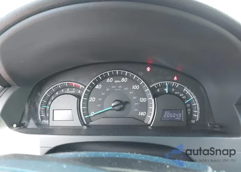 2012 Toyota Camry Xle z USA, uszkodzony, nr VIN 4T1BF1FK2CU514026